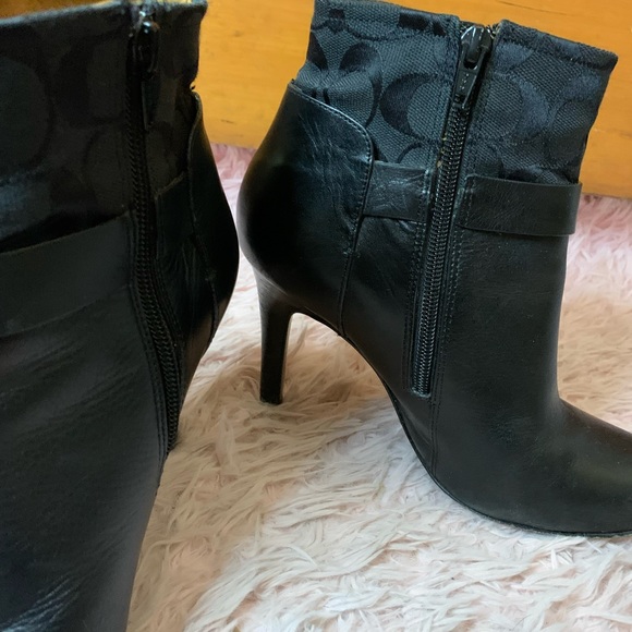Size 7.5 Coach Boot Heels - Picture 4 of 4